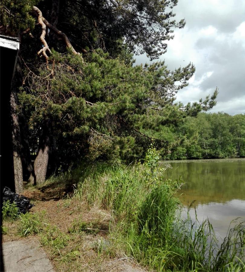 Old Finnish Lakeside Cottage With Sauna Оулу Екстер'єр фото